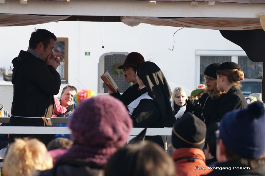 2010-02-16_065_Faschingszug_Wolfi