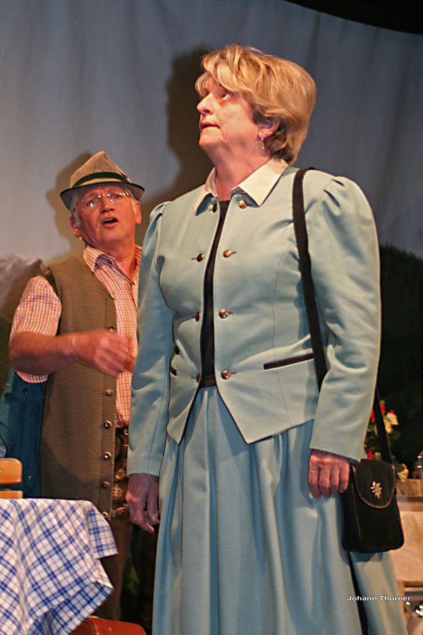 2010-04-10_36_Die_falsche_Katz