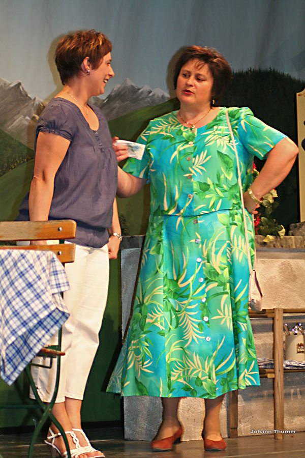 2010-04-10_39_Die_falsche_Katz