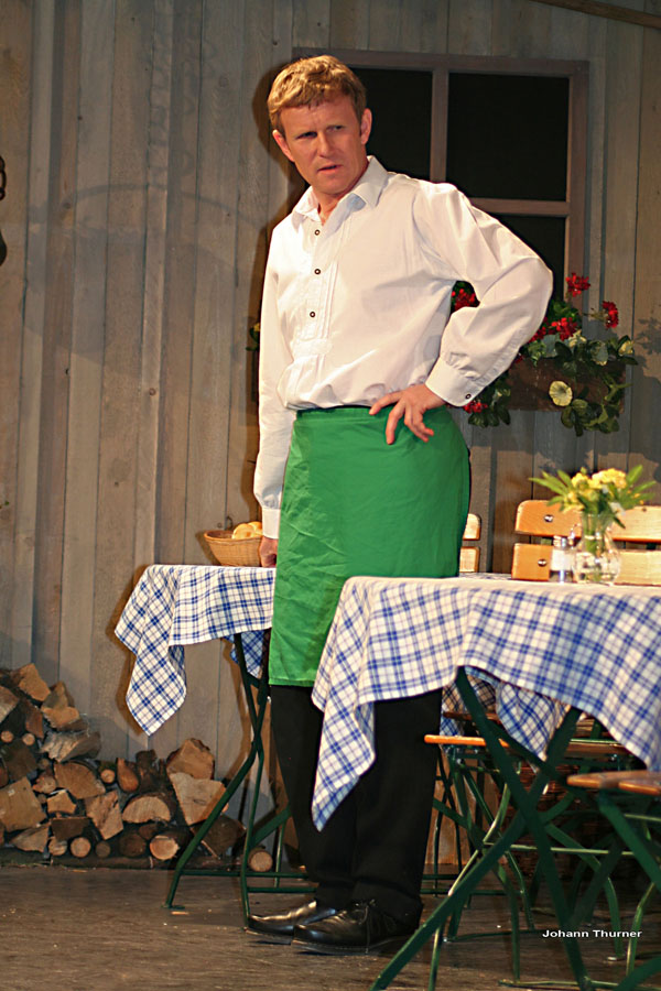 2010-04-10_77_Die_falsche_Katz