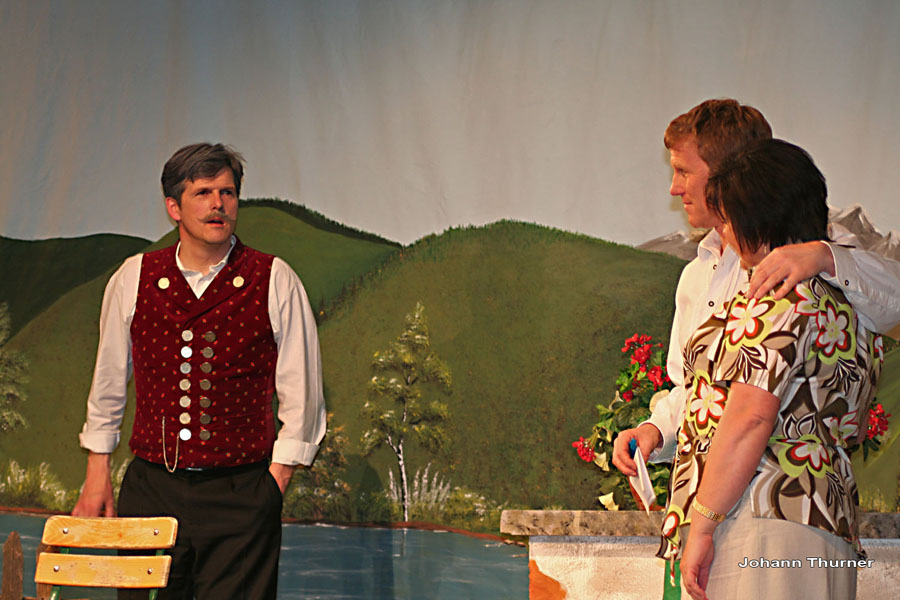 2010-04-10_85_Die_falsche_Katz