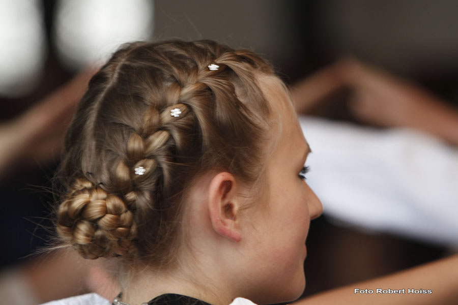 2010-05-01_239_Maibaumaufstellen