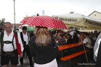 2010-05-01_229_Maibaumaufstellen