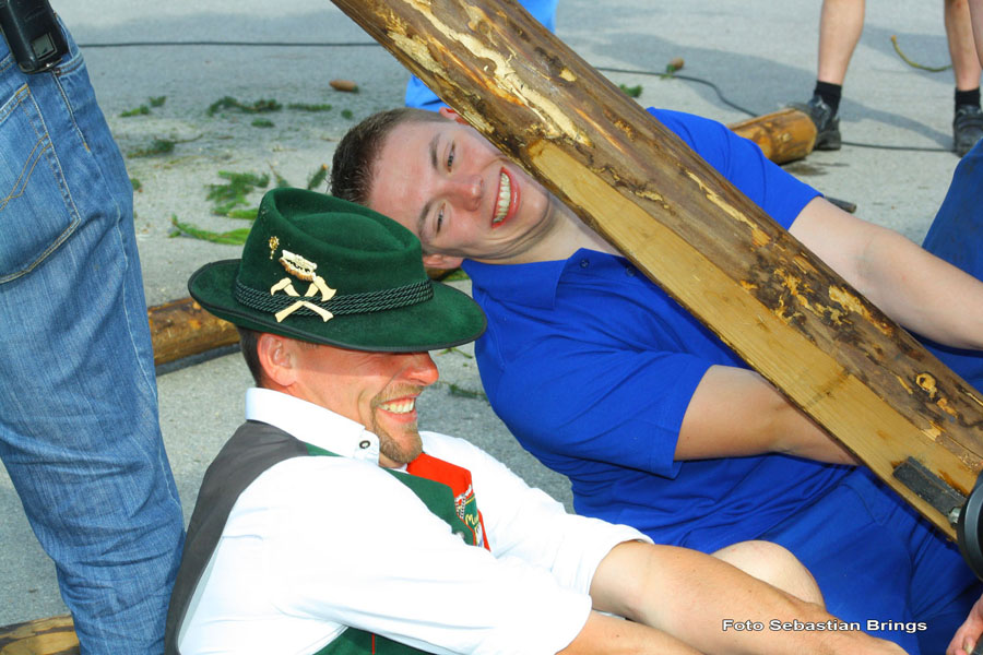 2010-05-01_164_Maibaum