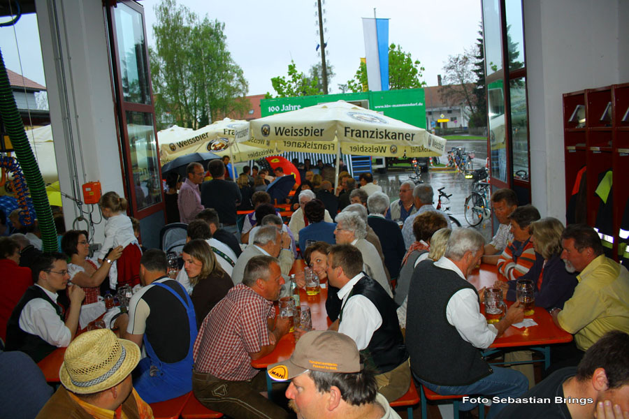 2010-05-01_172_Maibaum