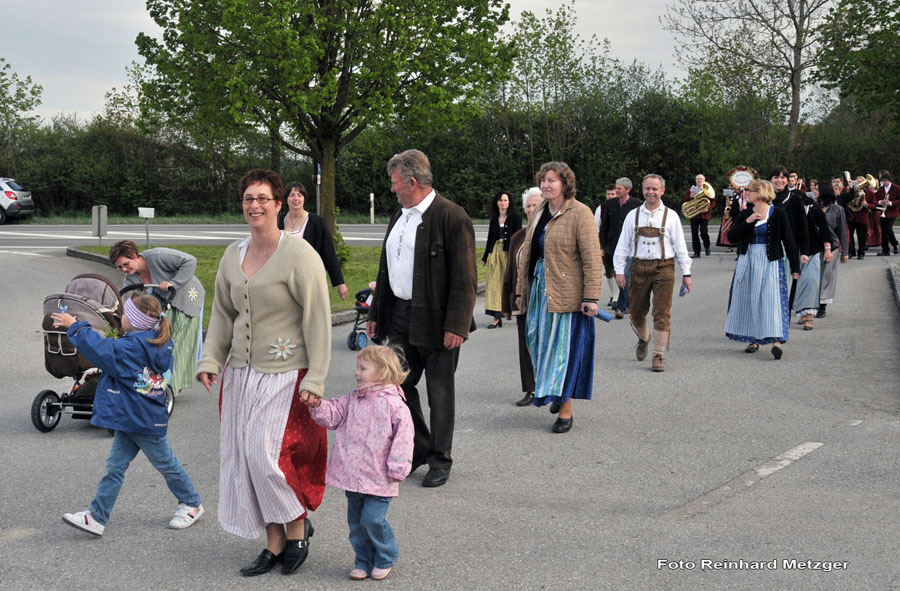 2010-05-07_120_Volksfesteinzug