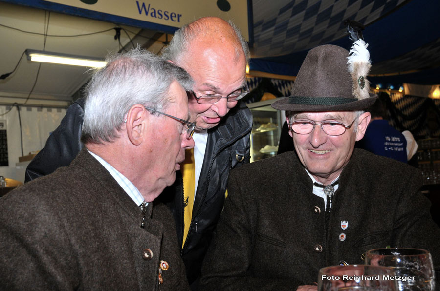 2010-05-07_163_Volksfesteinzug