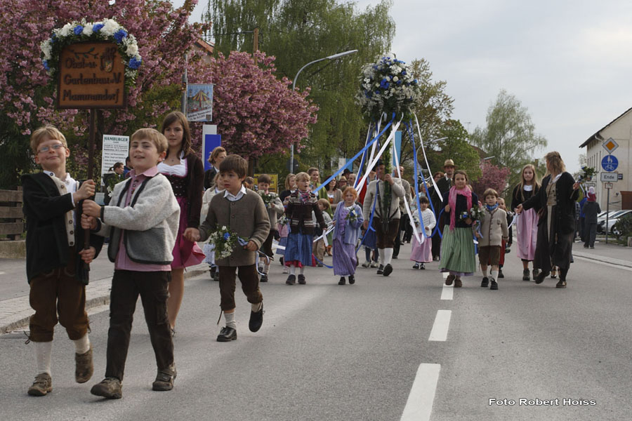 2010-05-07_216_Volksfesteinzug