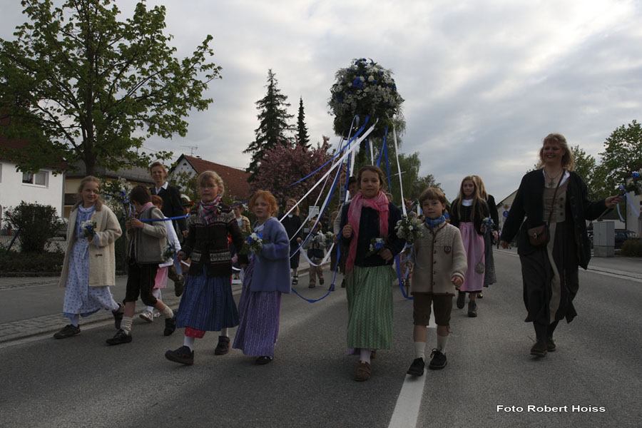 2010-05-07_217_Volksfesteinzug