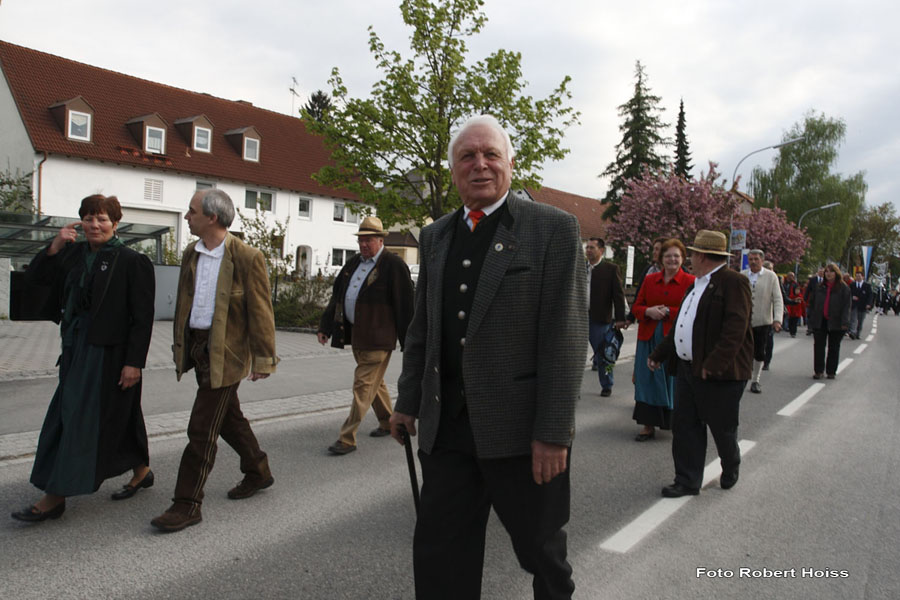 2010-05-07_218_Volksfesteinzug