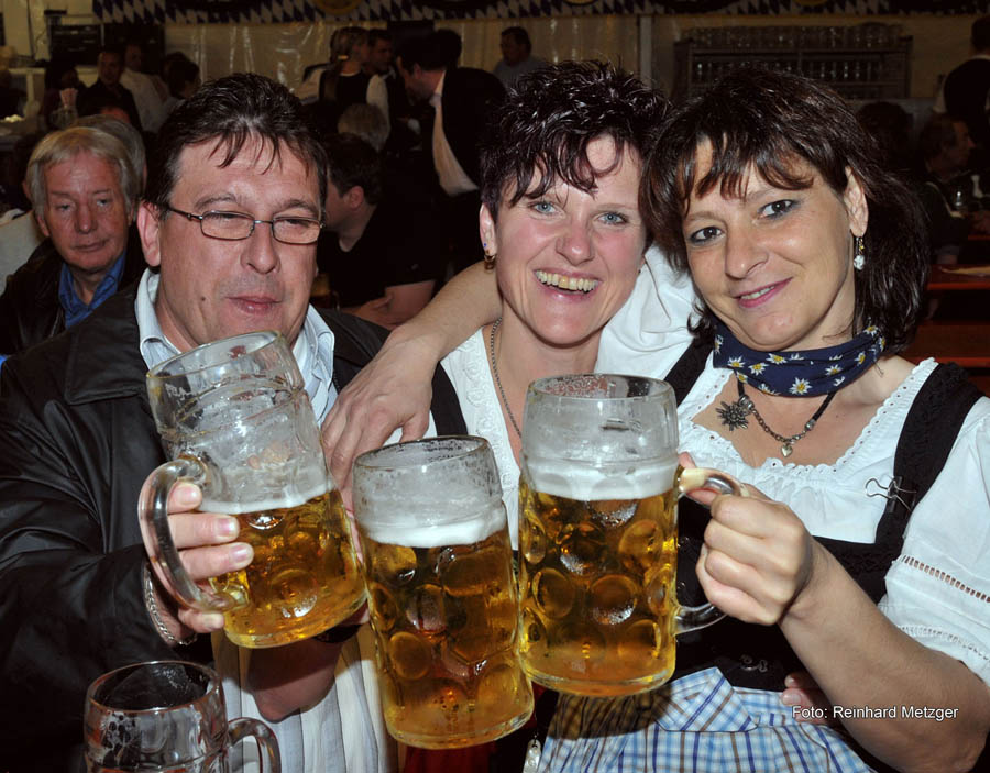 2010-05-12_059_Volksfestabend_mit_Swingers