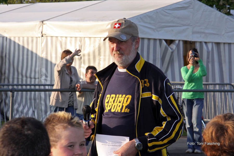 2010-05-22_076_Jugendpfingstturnier_Eroeffnungsfeier