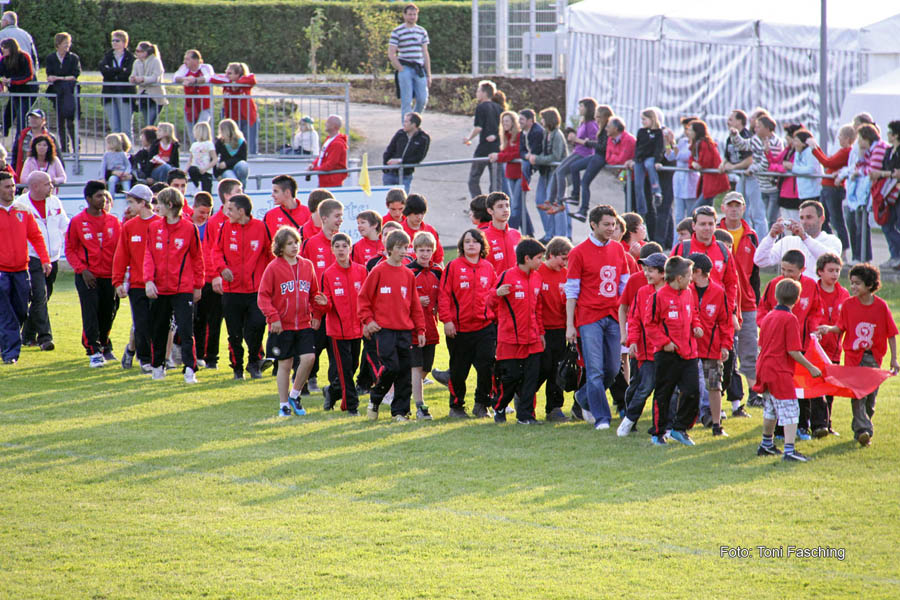 2010-05-22_079_Jugendpfingstturnier_Eroeffnungsfeier