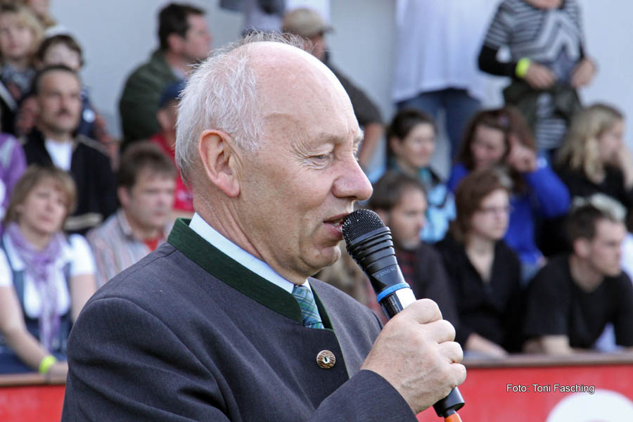 2010-05-22_084_Jugendpfingstturnier_Eroeffnungsfeier