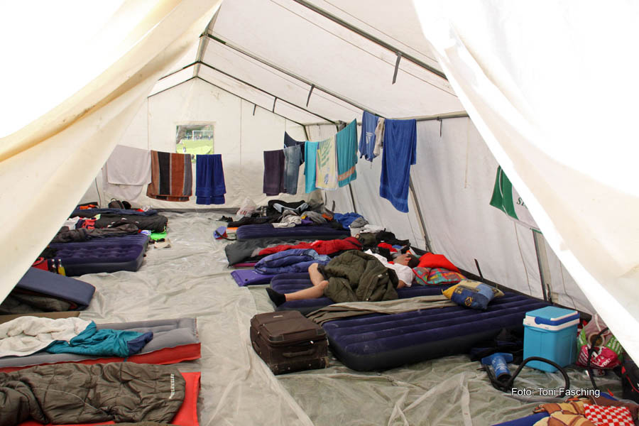 2010-05-23_270_Jugendpfingstturnier_Abends