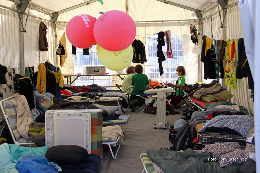 2010-05-23_286_Jugendpfingstturnier_Abends