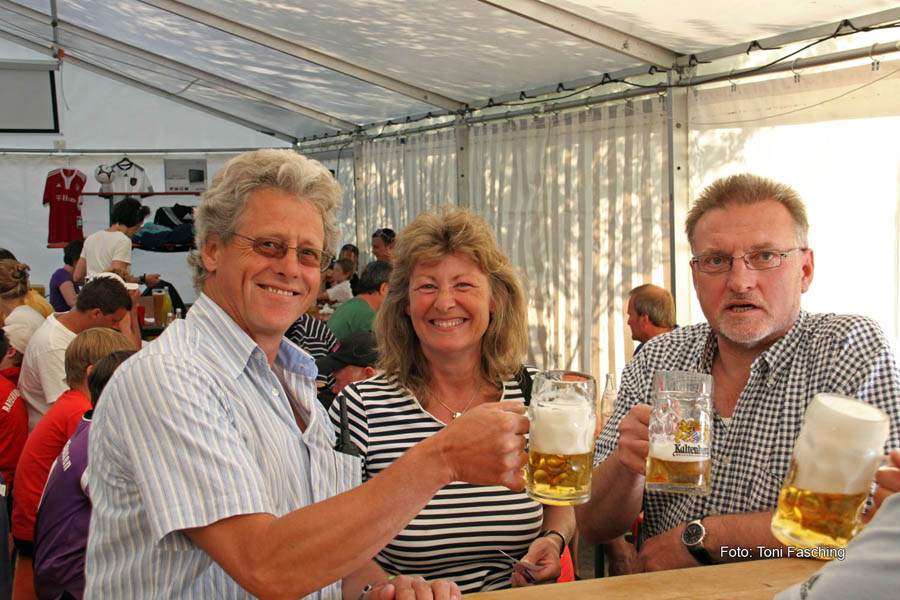 2010-05-23_305_Jugendpfingstturnier_Abends