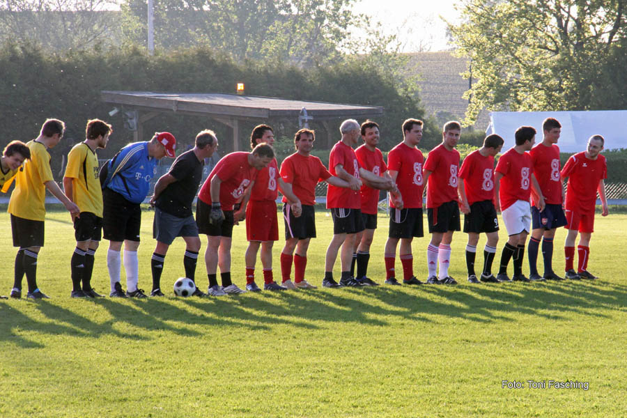 2010-05-23_307_Jugendpfingstturnier_Abends