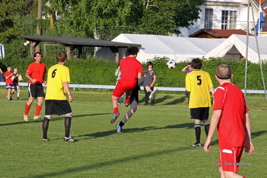 2010-05-23_309_Jugendpfingstturnier_Abends