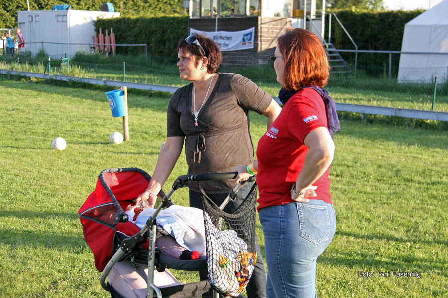 2010-05-23_315_Jugendpfingstturnier_Abends