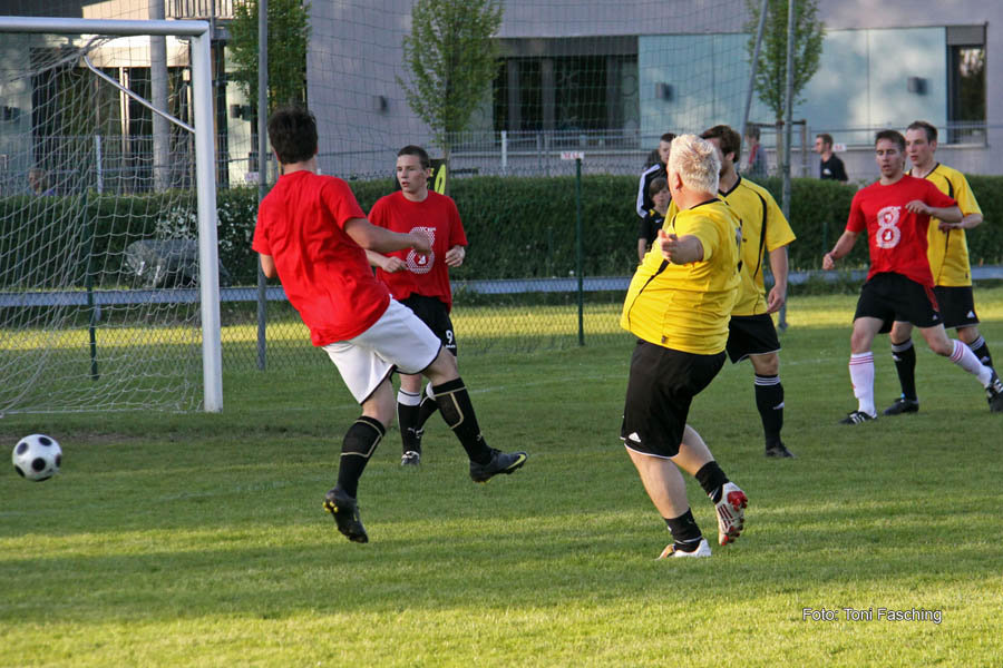 2010-05-23_318_Jugendpfingstturnier_Abends