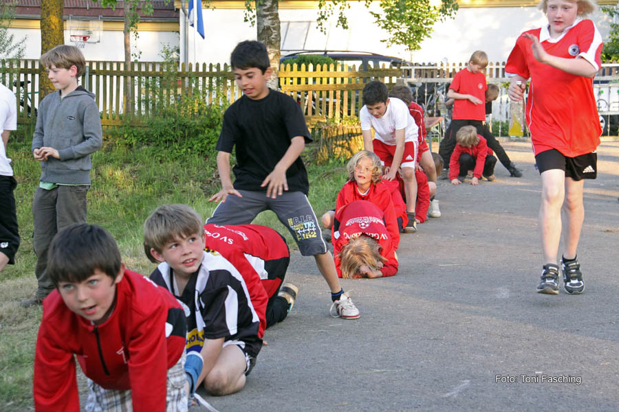 2010-05-23_338_Jugendpfingstturnier_Abends