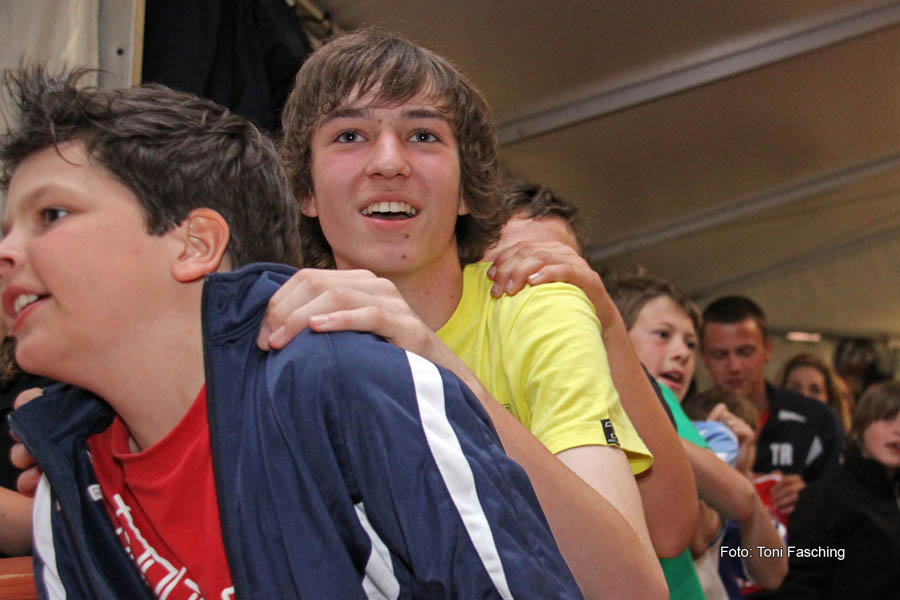 2010-05-23_347_Jugendpfingstturnier_Abends