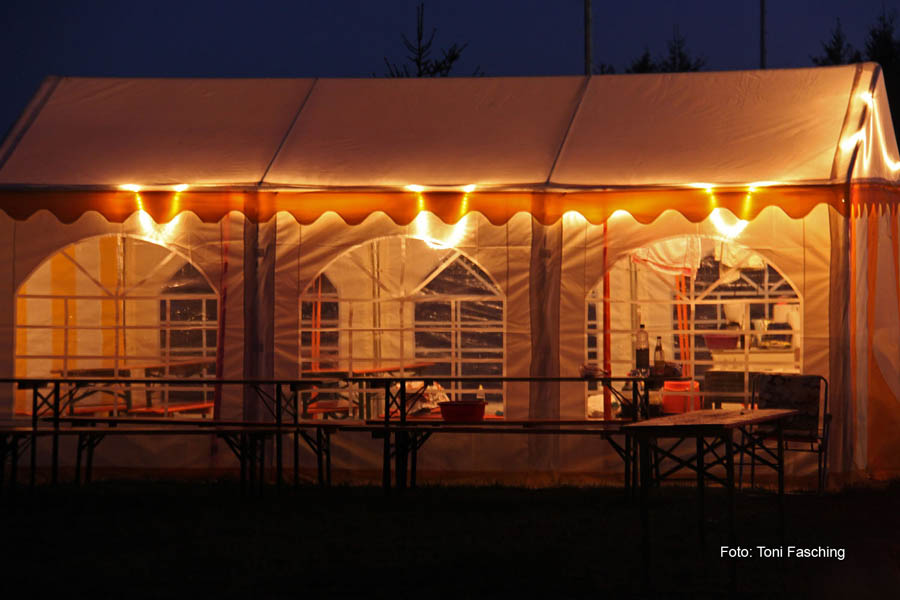 2010-05-23_366_Jugendpfingstturnier_Abends