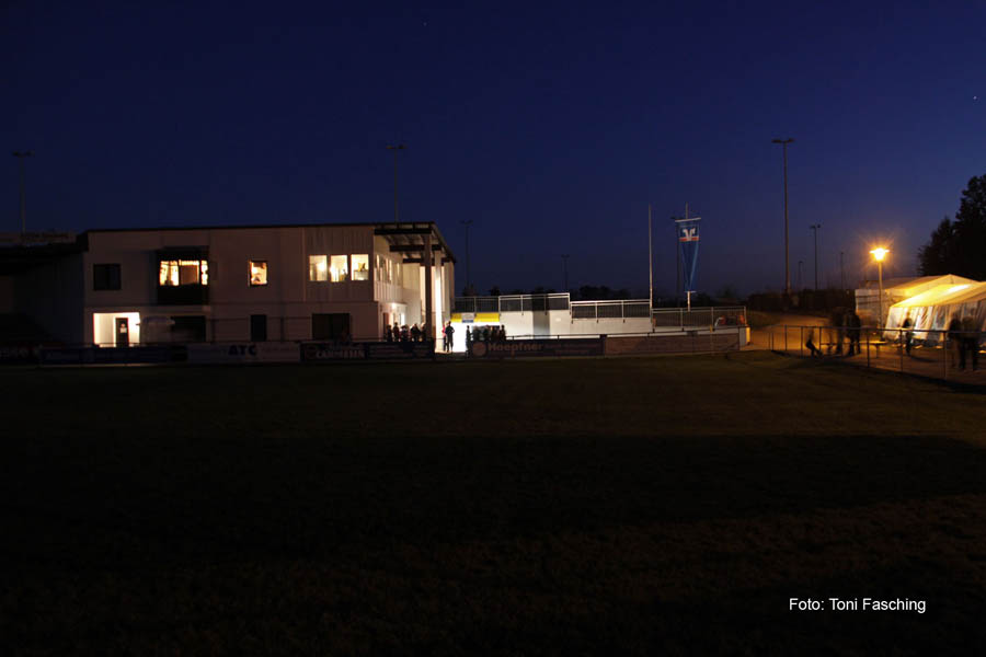 2010-05-23_368_Jugendpfingstturnier_Abends