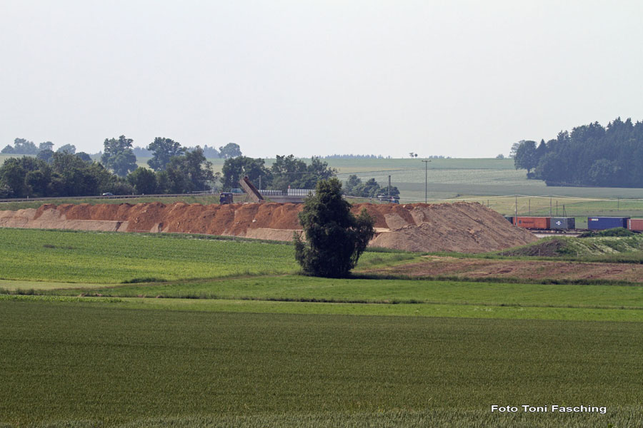 2010-06-30_07_Sandhaufen