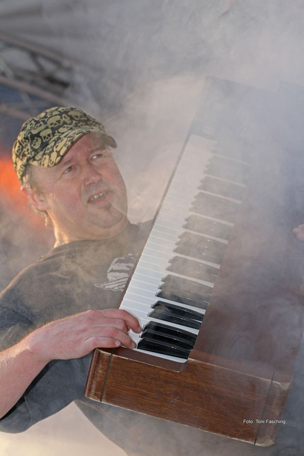 2010-07-31_061_Rocknacht_open-air