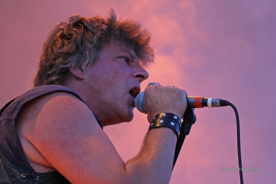 2010-07-31_065_Rocknacht_open-air