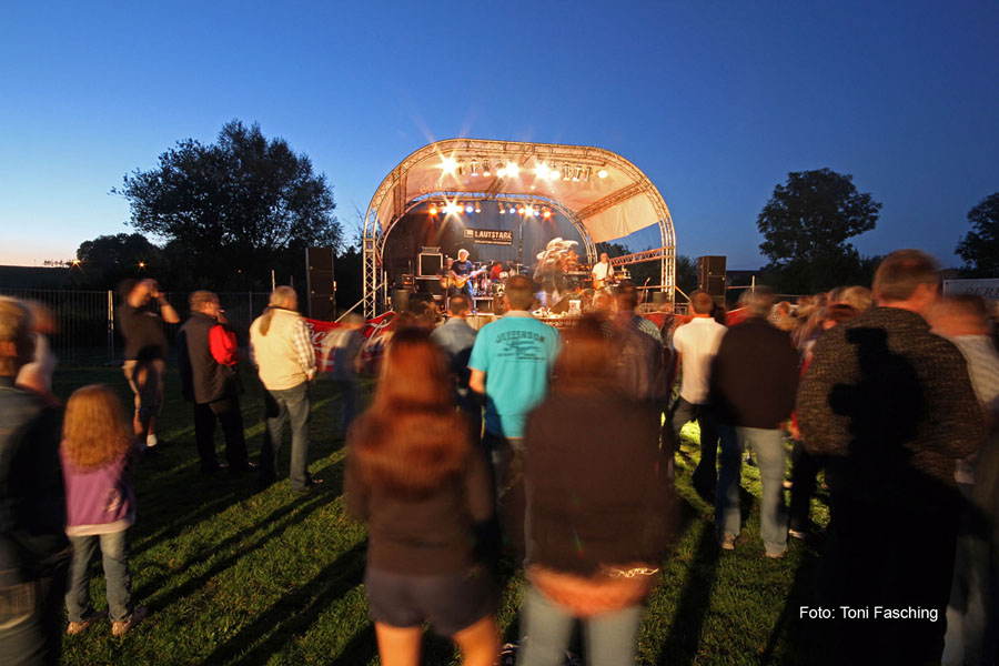 2010-07-31_075_Rocknacht_open-air