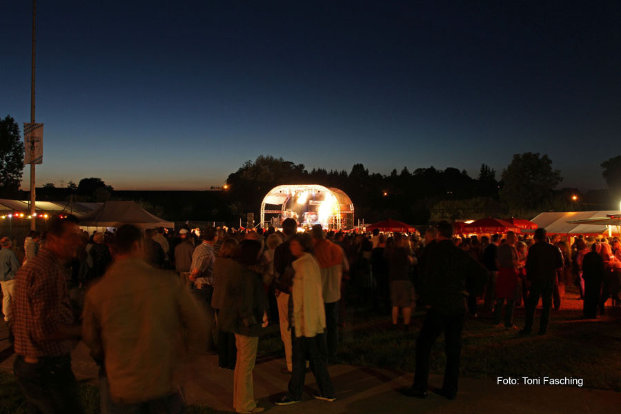 2010-07-31_080_Rocknacht_open-air
