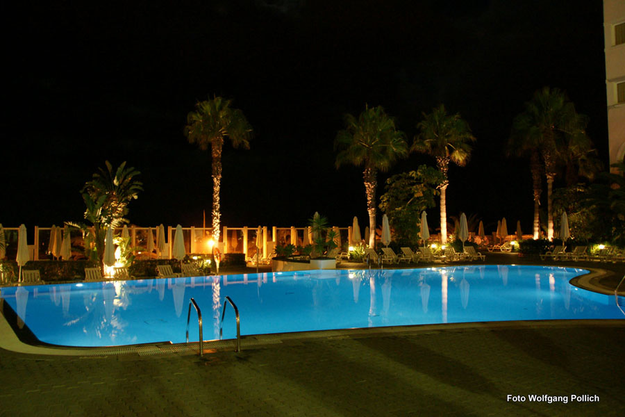 2010-08-31_11-Hotelpool Madeira_WP