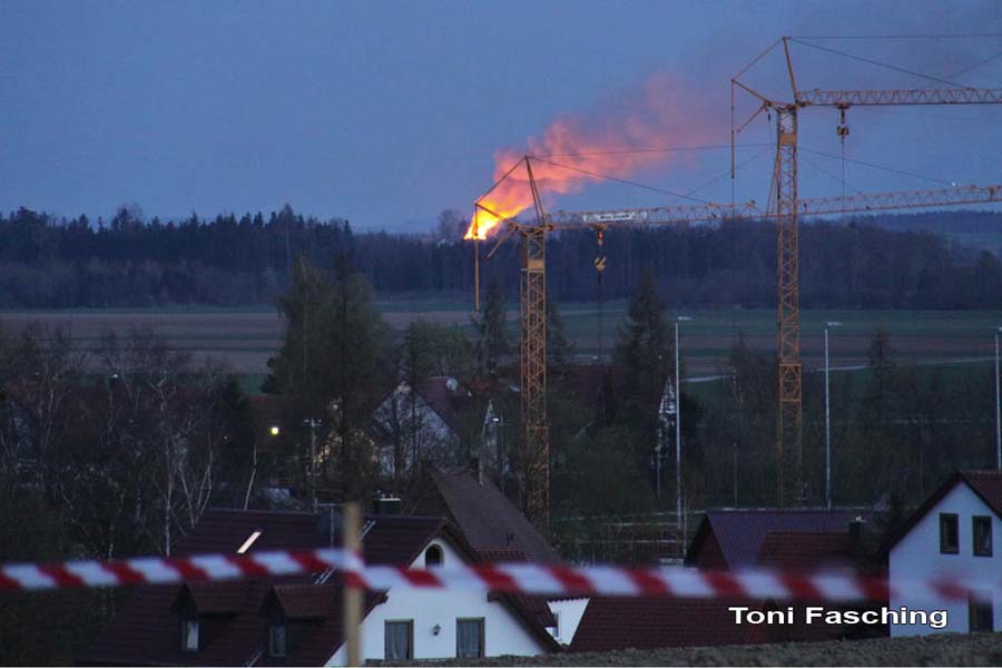 2009-04-11_63_Osterfeuer