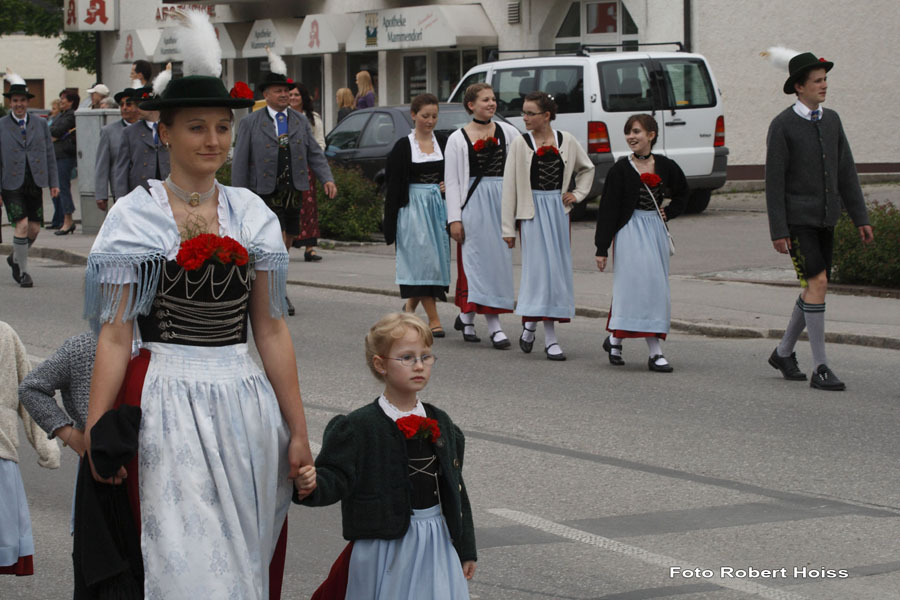 2009-05-15_074_Volksfesteinzug