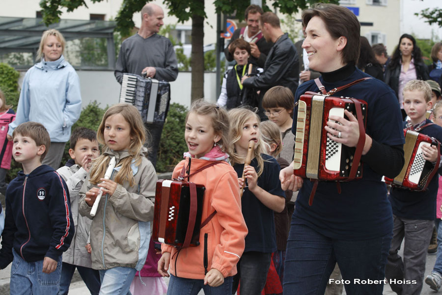 2009-05-15_080_Volksfesteinzug