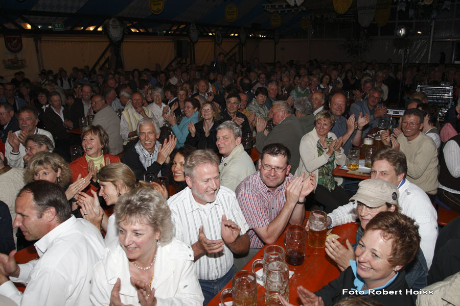 2009-05-18_109_Volksfest_Couplet-AG
