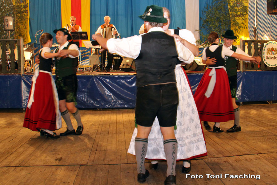 2009-05-19_03_Volksfest_D'Moasawinkler