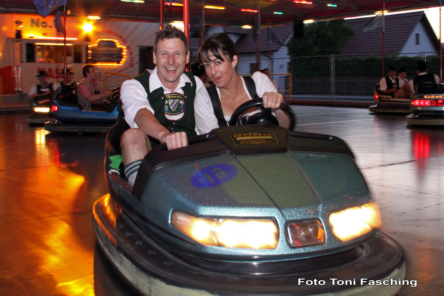 2009-05-19_08_Volksfest_D'Moasawinkler