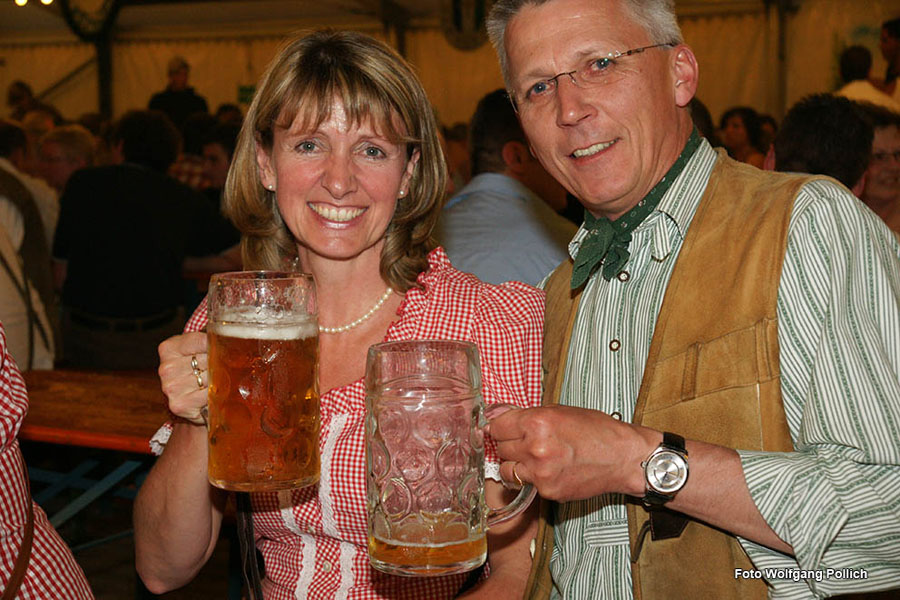 2009-05-20_057_Volksfest_Swingers
