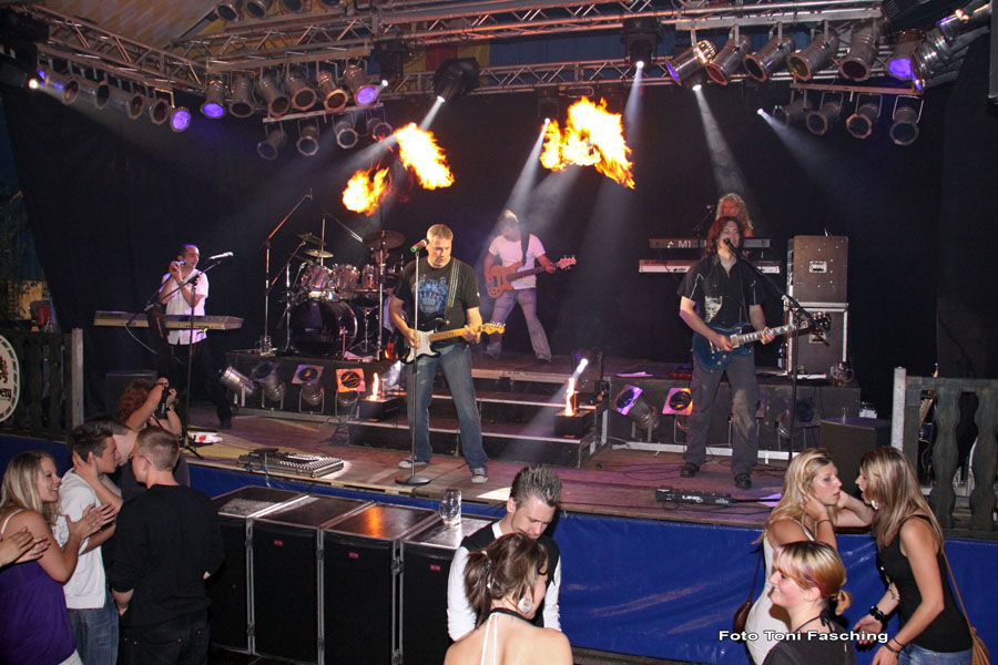 2009-05-22_36_Volksfestabend_Mercuries