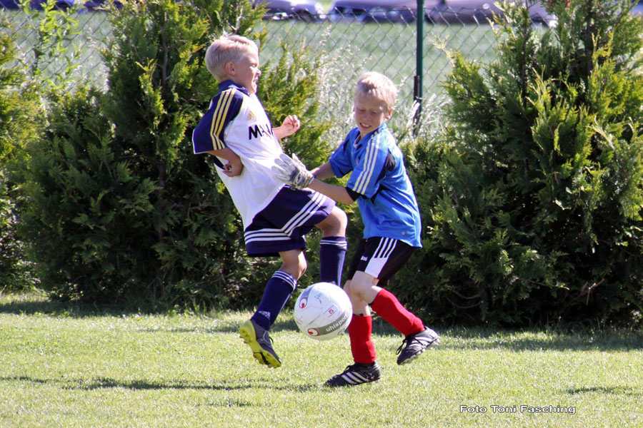 2009-05-31_037_Jugendpfingstturnier_Mammendorf_F-Geltendorf_F_1-0