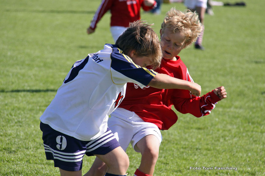 2009-05-31_043_Jugendpfingstturnier_Mammendorf_F-Geltendorf_F_1-0