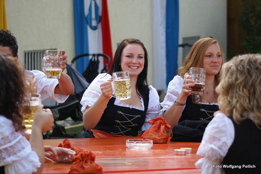 2009-06-13_044_Patenbitten_Burschenverein_Hattenhofen