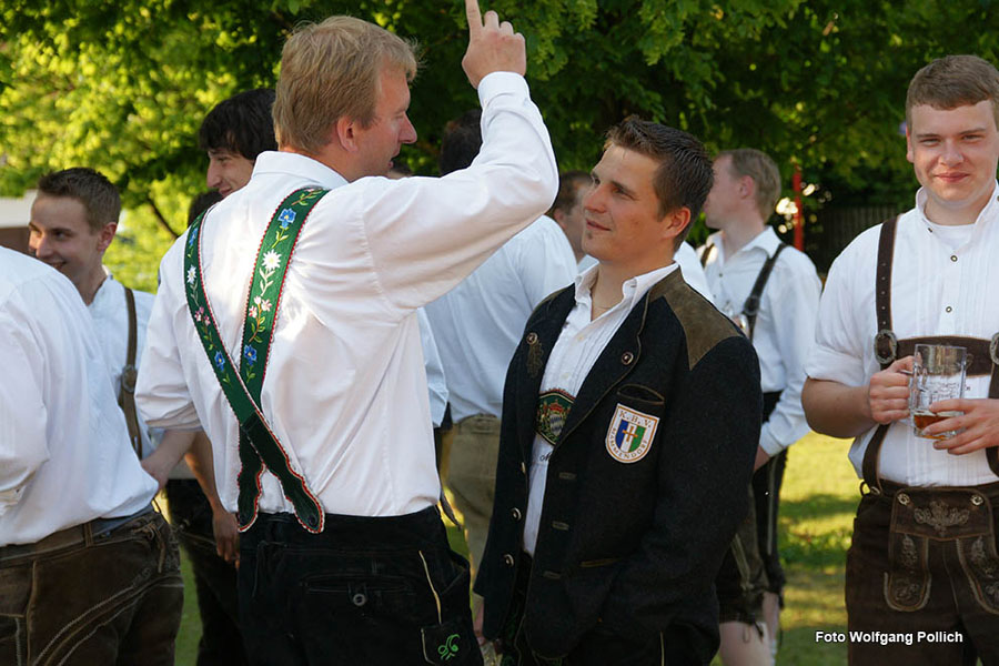 2009-06-13_048_Patenbitten_Burschenverein_Hattenhofen