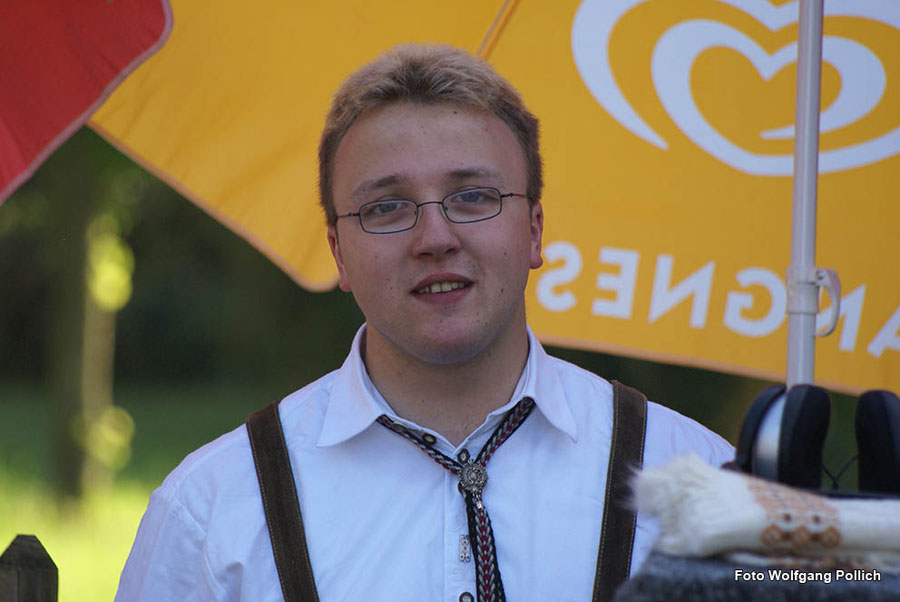 2009-06-13_051_Patenbitten_Burschenverein_Hattenhofen