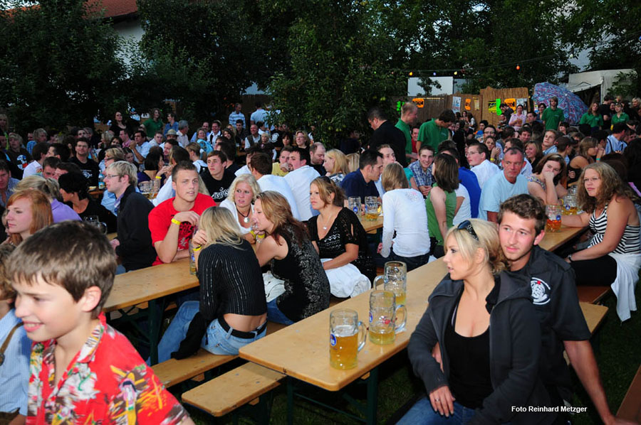 2009-07-26_068_Gartenfest_Burschenverein_Wolfgang_u Reinhard
