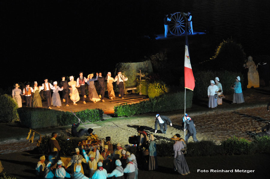 2009-09-05_076_Brem_sur_Mer_Freilichtspektakel